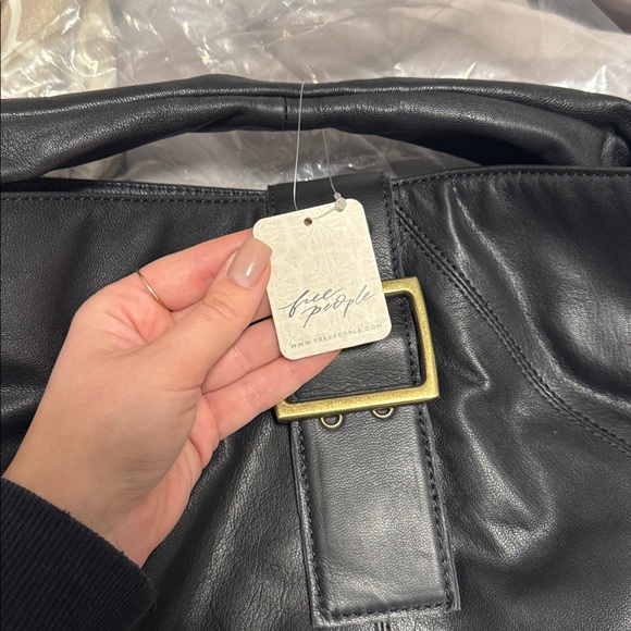 Free people black leather tote - Picture 3 of 9